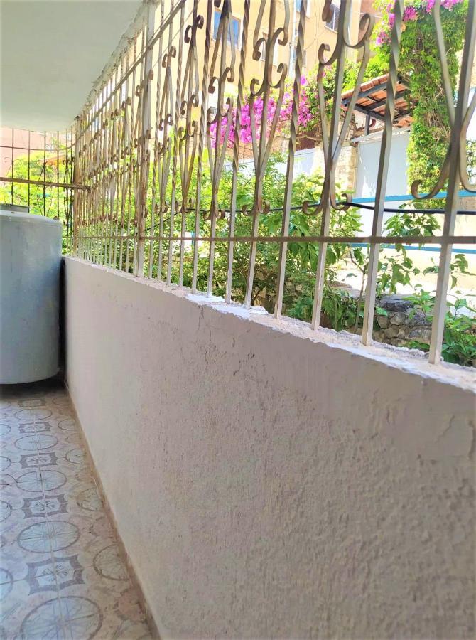 Lighting Jasminum Apartment Sarandë Dış mekan fotoğraf
